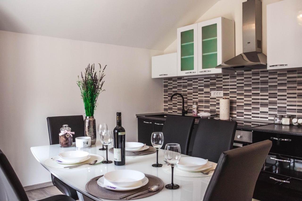 Apartmani Vuckovic Vodice Luaran gambar
