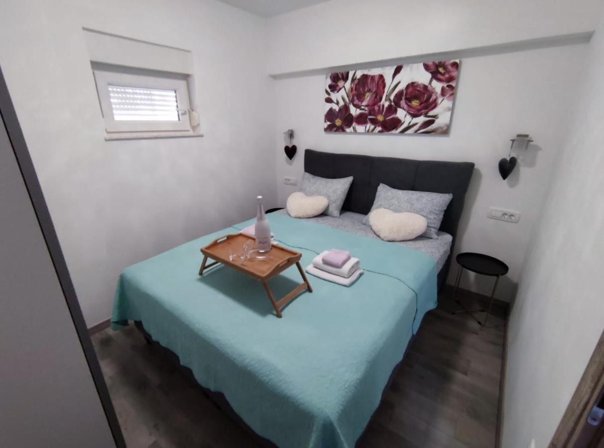 Apartmani Vuckovic Vodice Luaran gambar