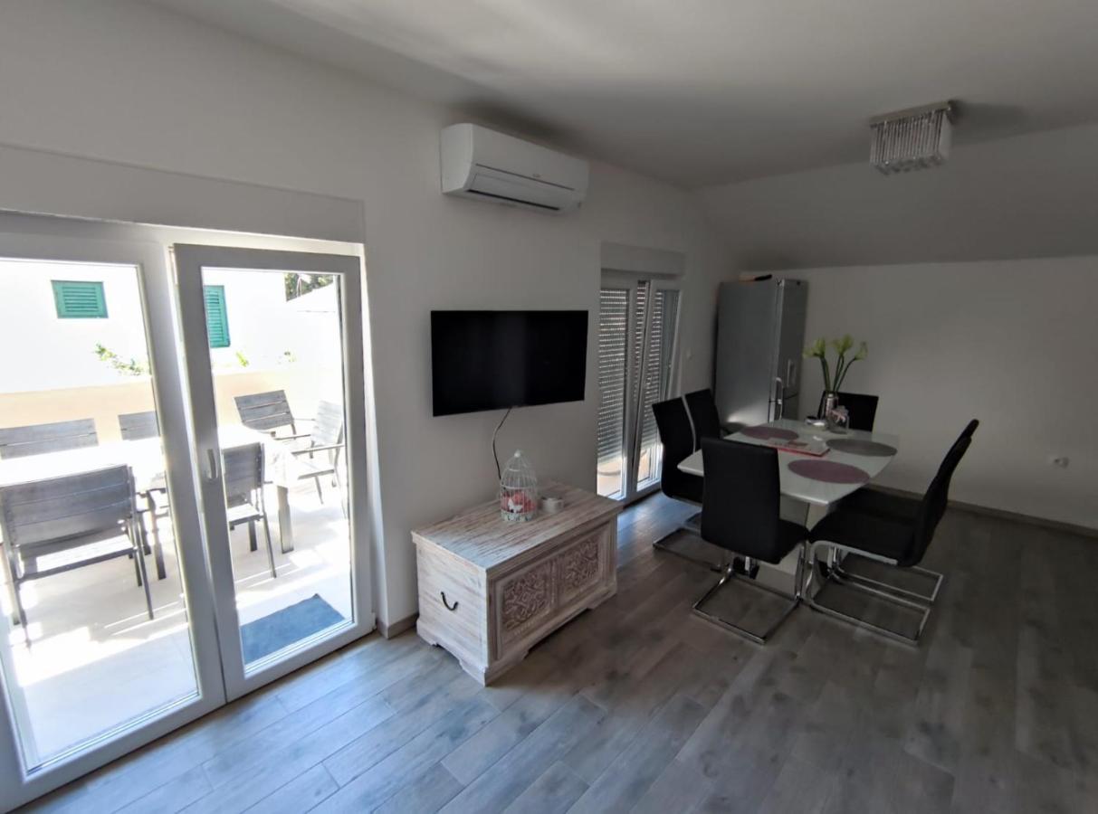 Apartmani Vuckovic Vodice Luaran gambar